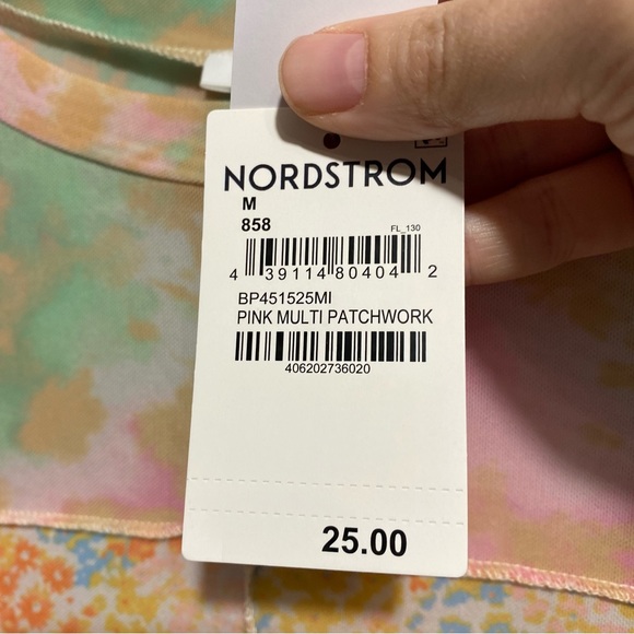 ✨3 for $20✨New BP Patchwork Mesh Tee Medium - Picture 6 of 8